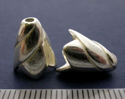 12x7mm Shiny Silver Cones