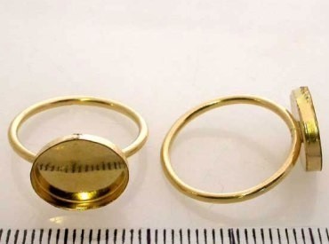 15mm Round Bezel on Ring,  Gold Filled. Choose your size.