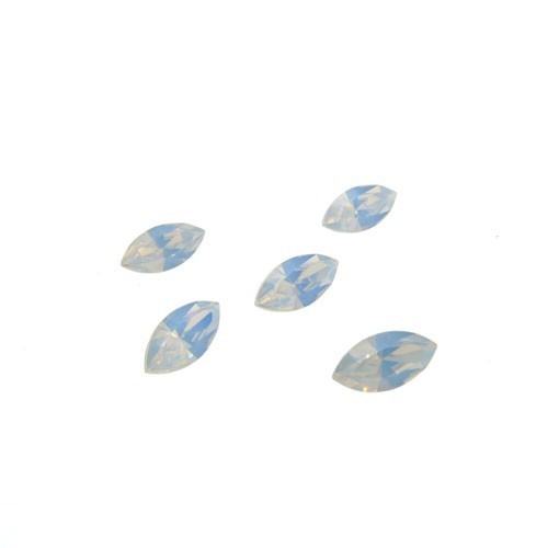 10x5mm 4228 European Crystals Navette White Opal
