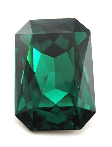 27x18.5mm 4627 European Crystals Octagon Emerald