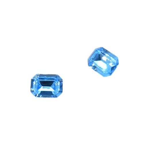 8x6mm 4600 European Crystals Octagon Aquamarine