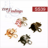 ss39 1028, 1088 European Crystals Post Earrings